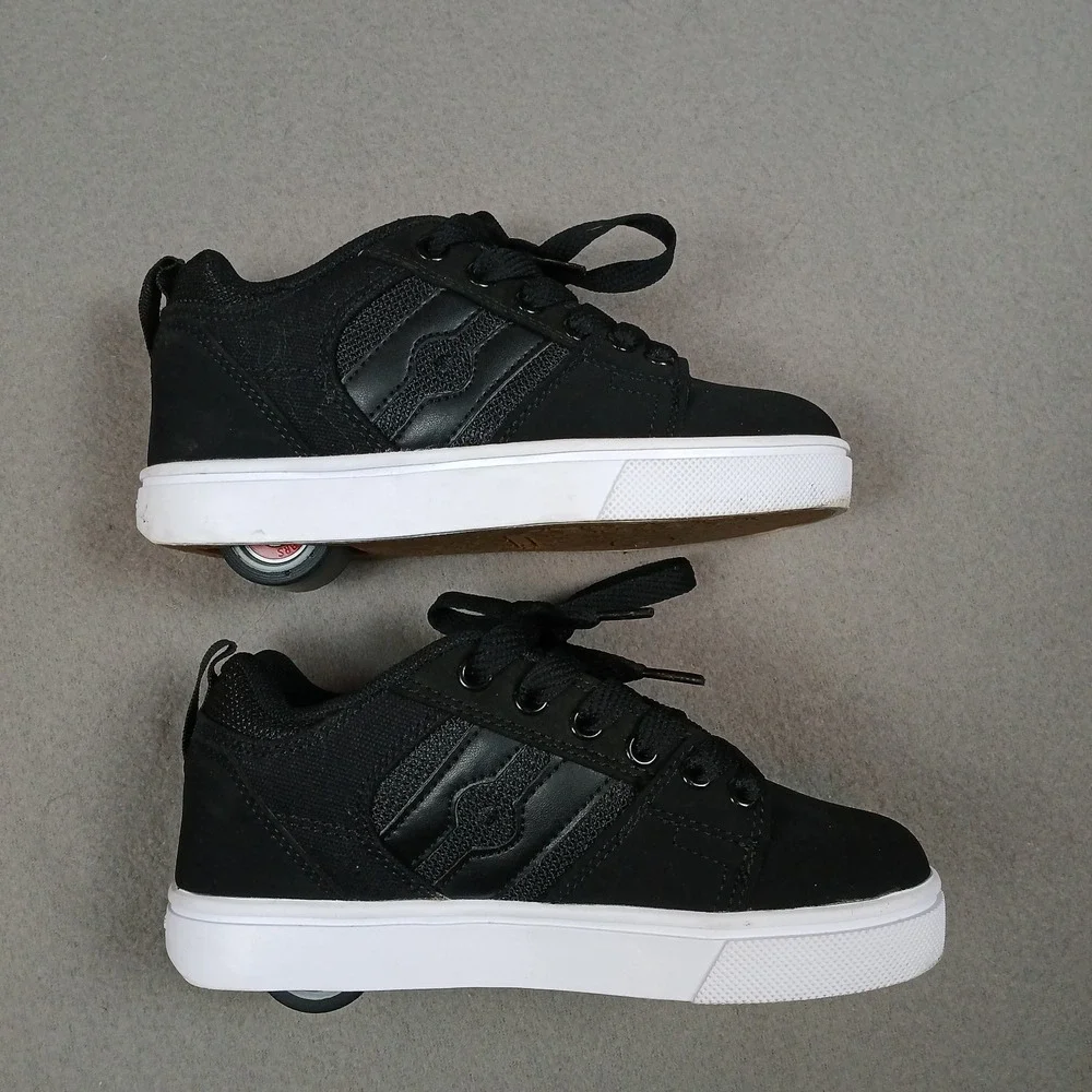 Heelys Racer 20 Size 13C HE100763 with Box Tools Covers‎ & Instructions Black
